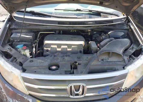 2013 Honda Odyssey Ex-L z USA, uszkodzony, nr VIN 5FNRL5H68DB071524